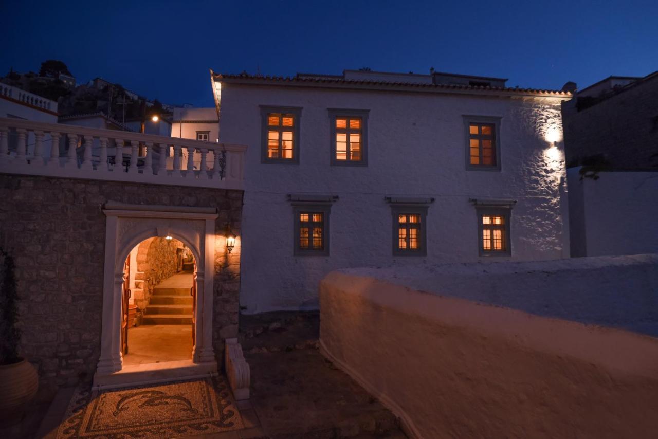 Antoinette Mansion Villa Hydra (Saronic Islands)